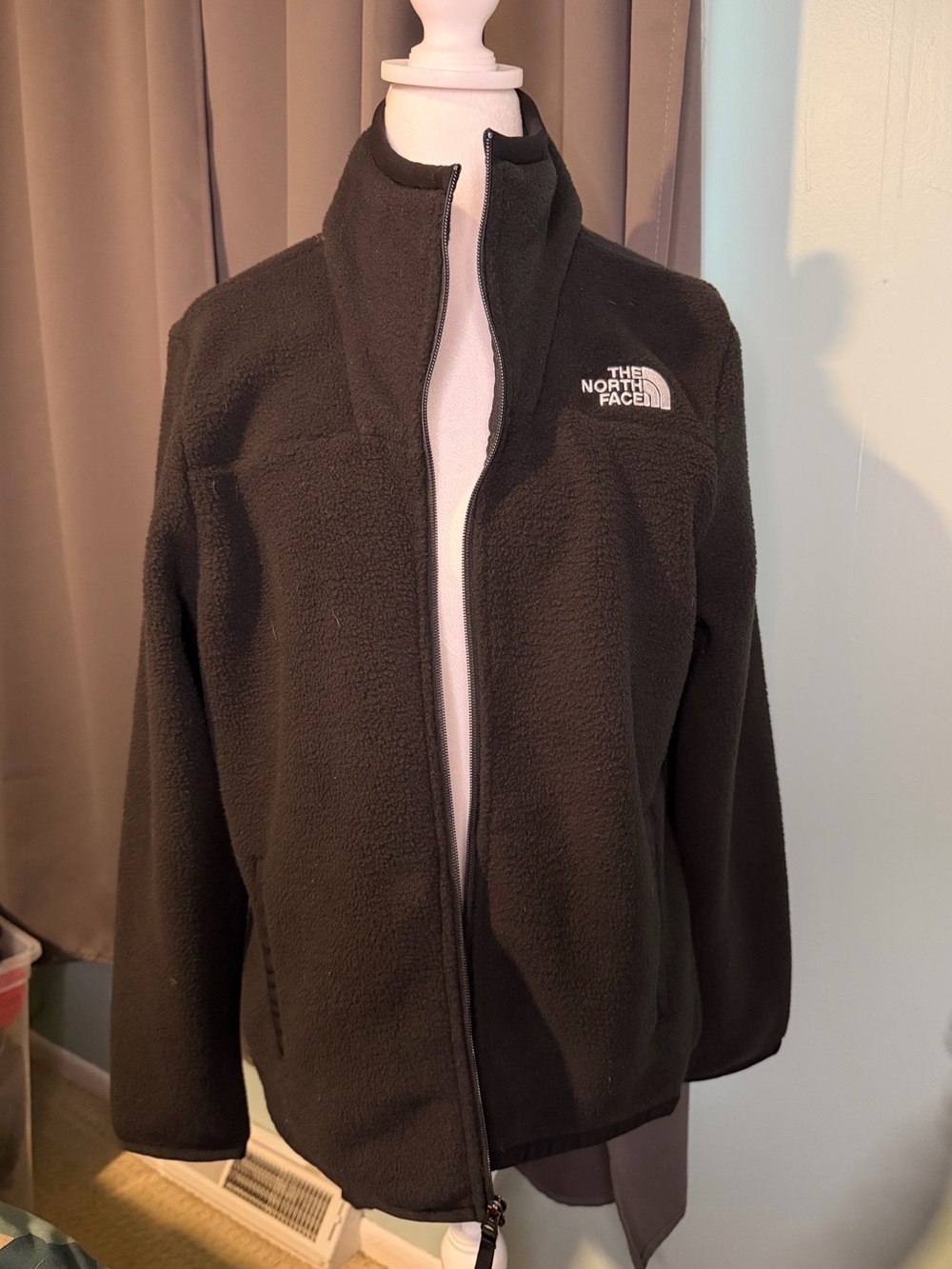 The North Face Black womens Fleece Full-Zip Jacket, large